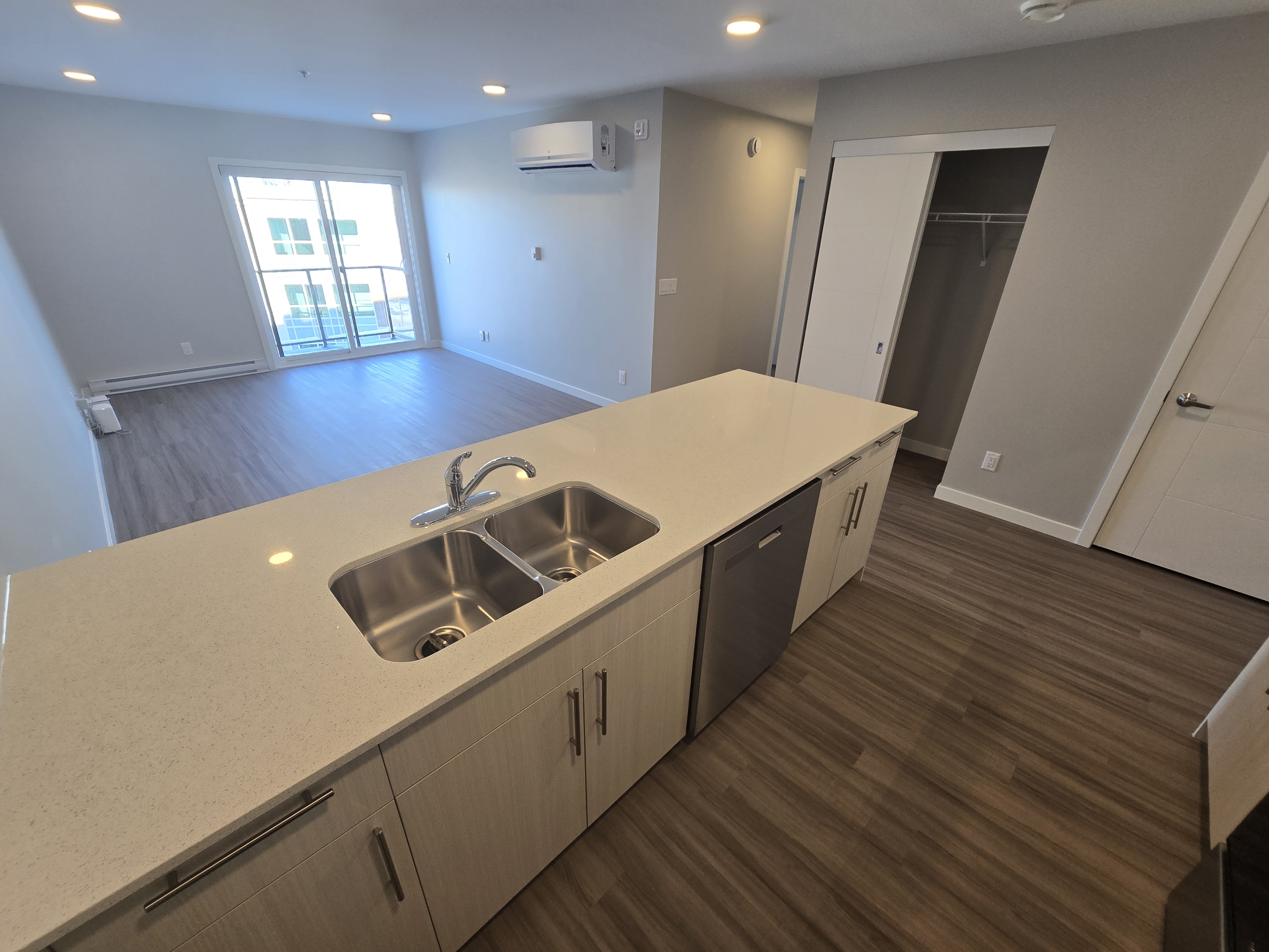 420 Chrislind Street - 302
