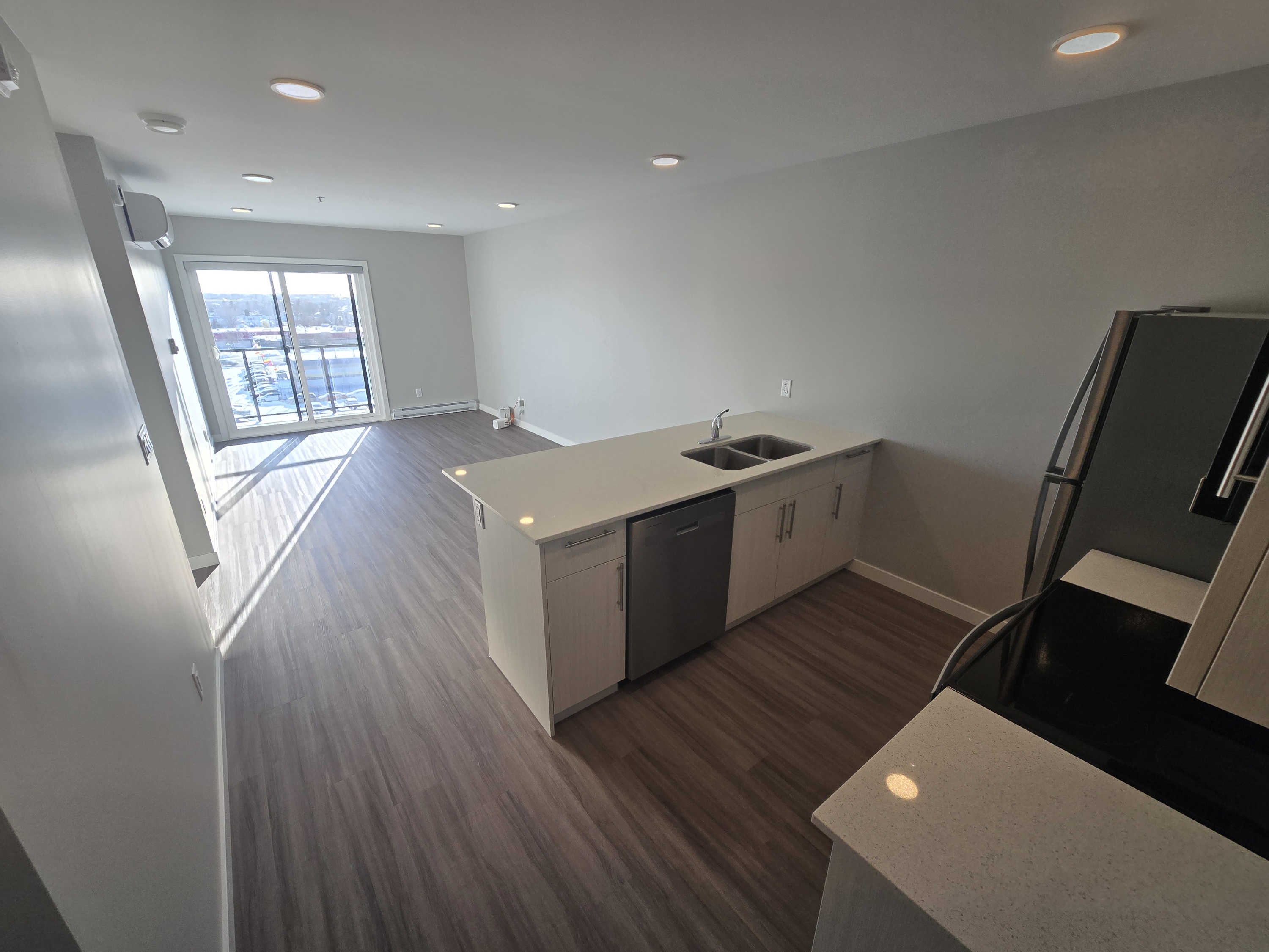 420 Chrislind Street - 101