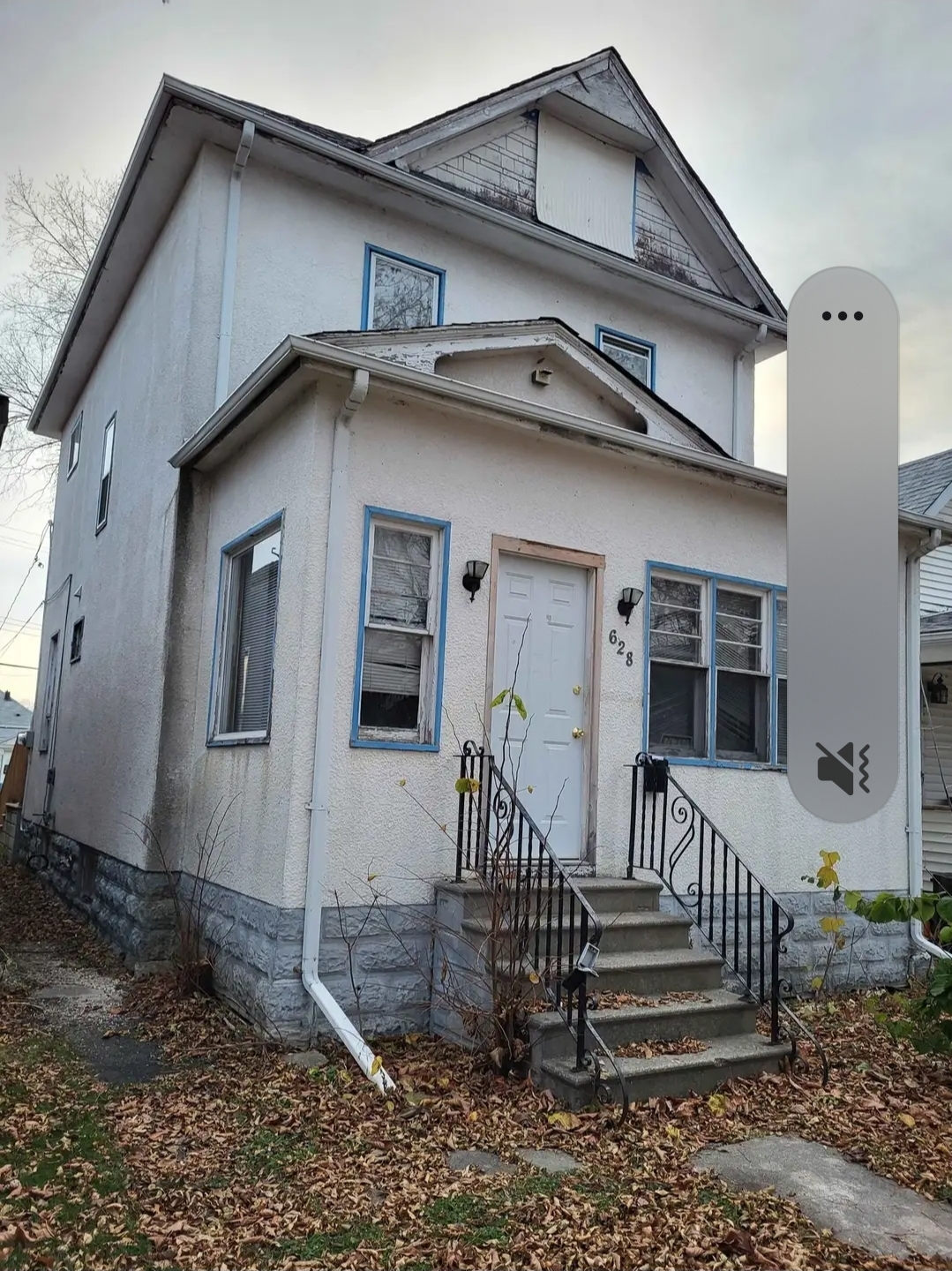 628 St. John's Avenue