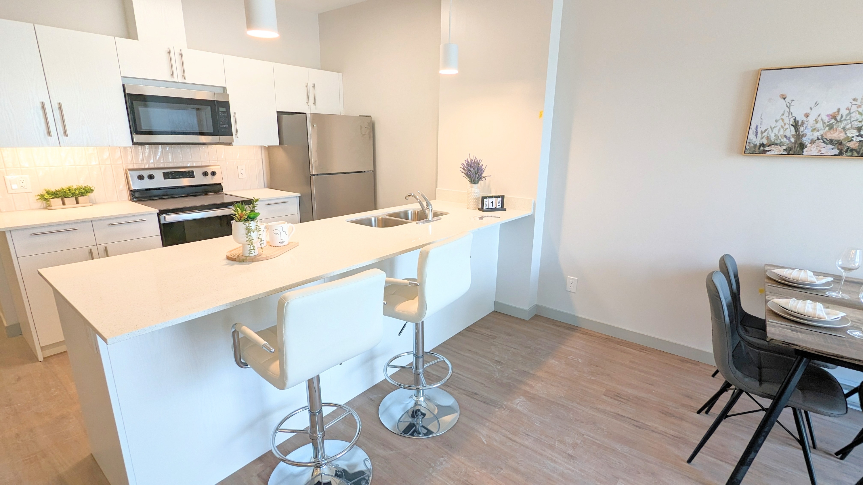 1125 Pembina Highway - 607