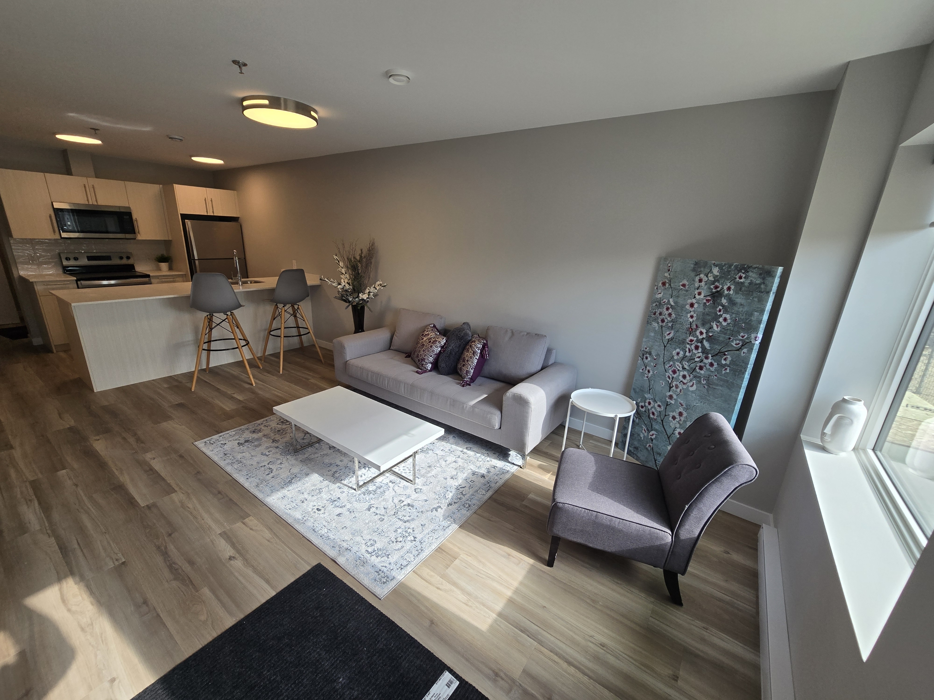 475 Saint Anne's Road - 102