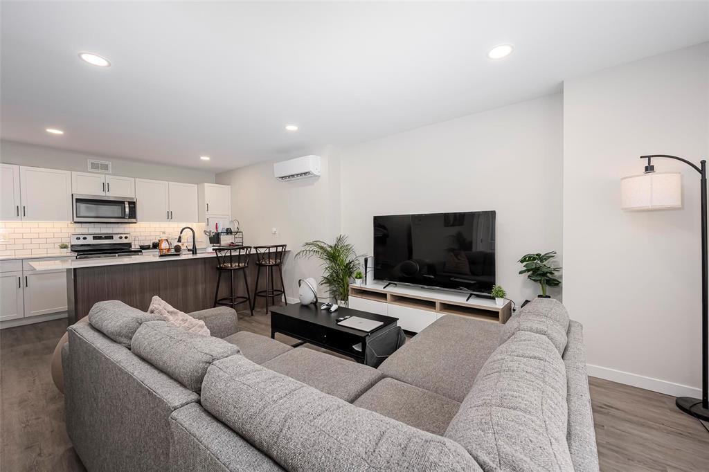 54 Lennox Avenue - Main