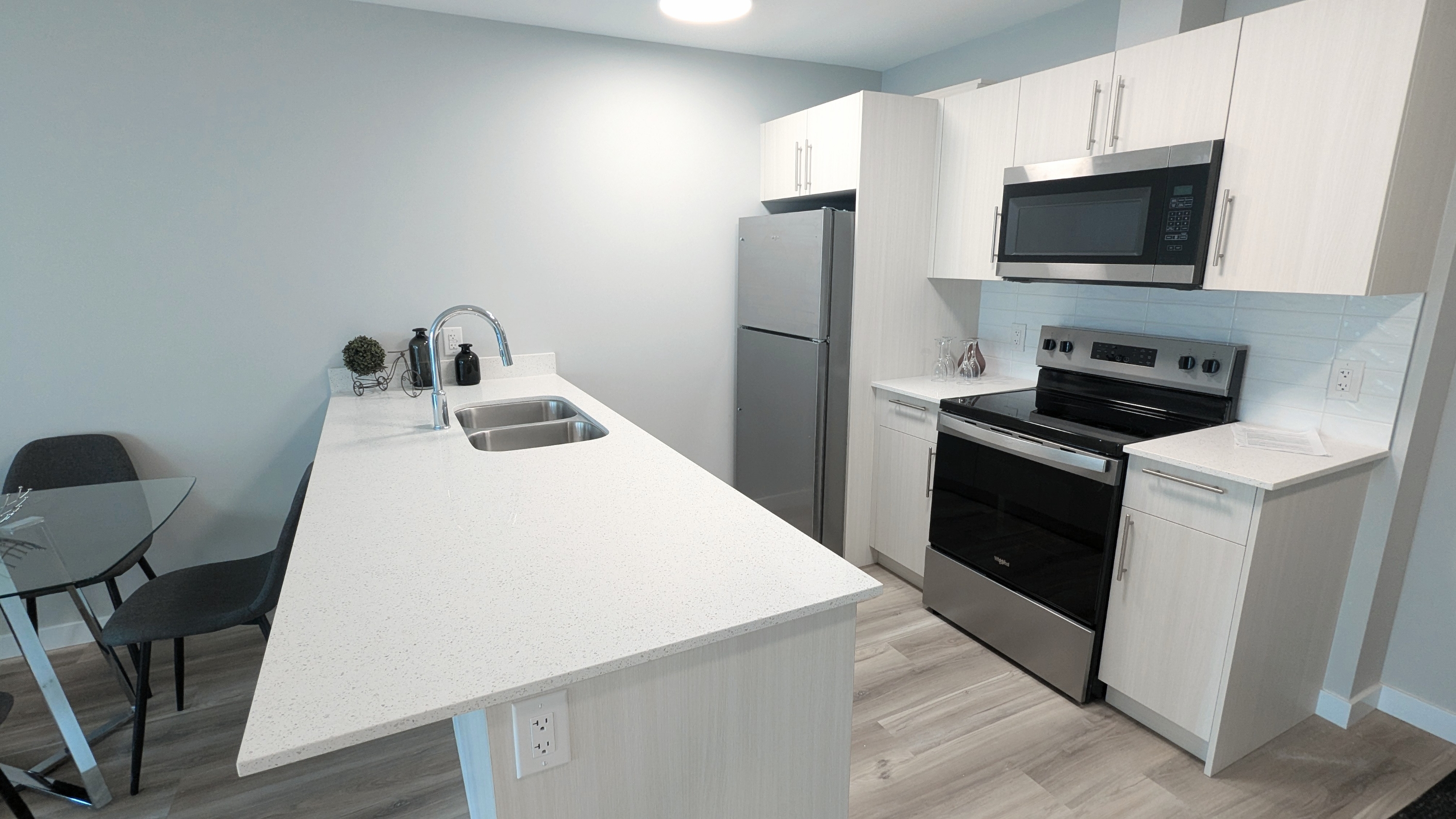 475 Saint Anne's Road - 317