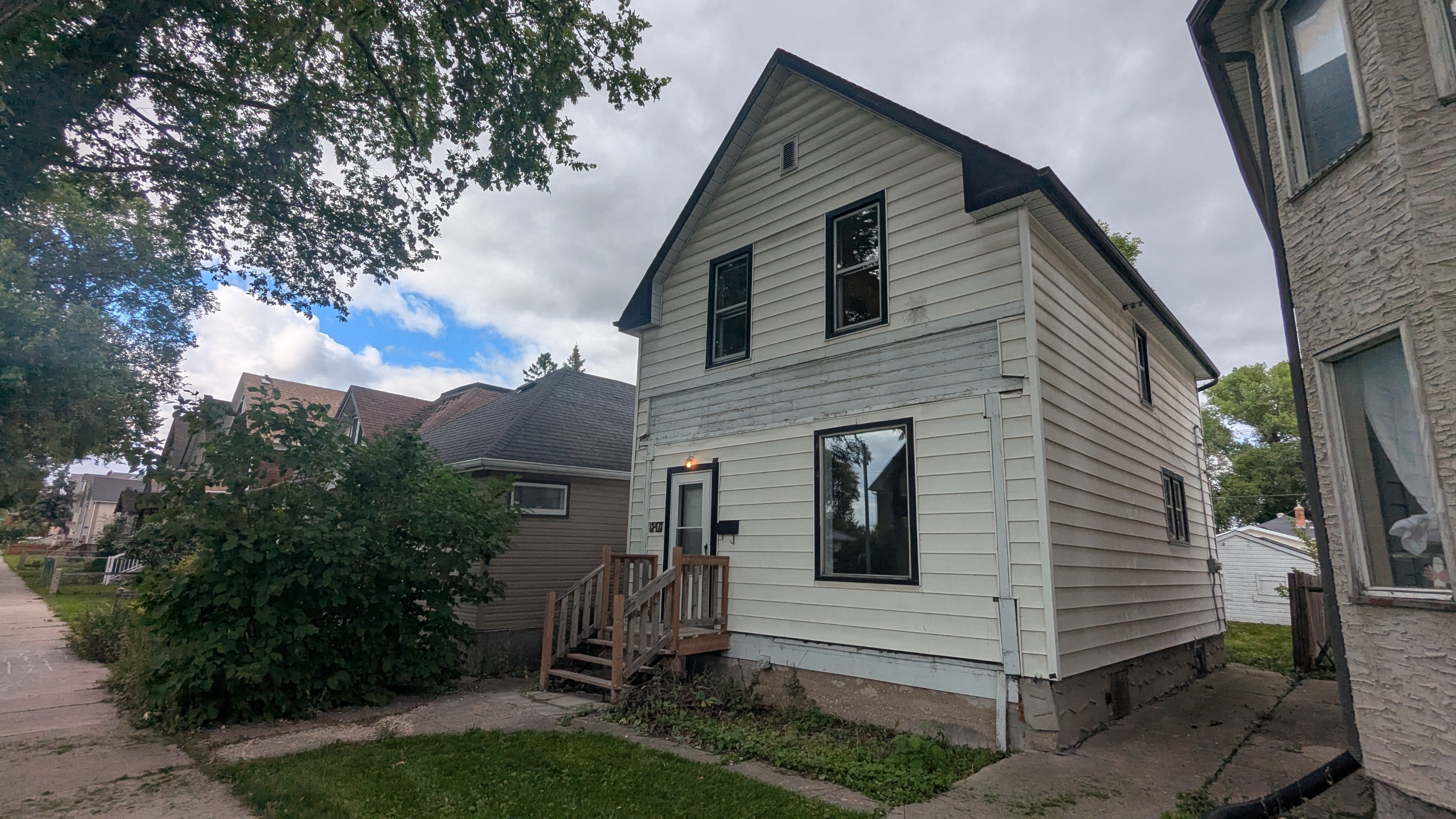Property thumbnail image