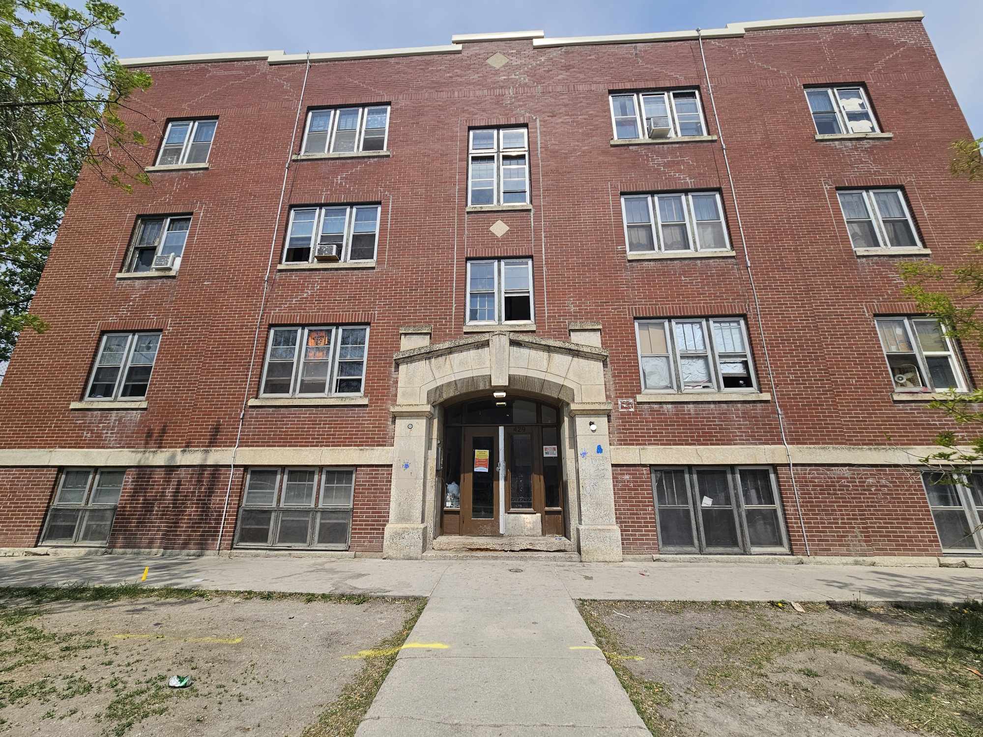 Property thumbnail image