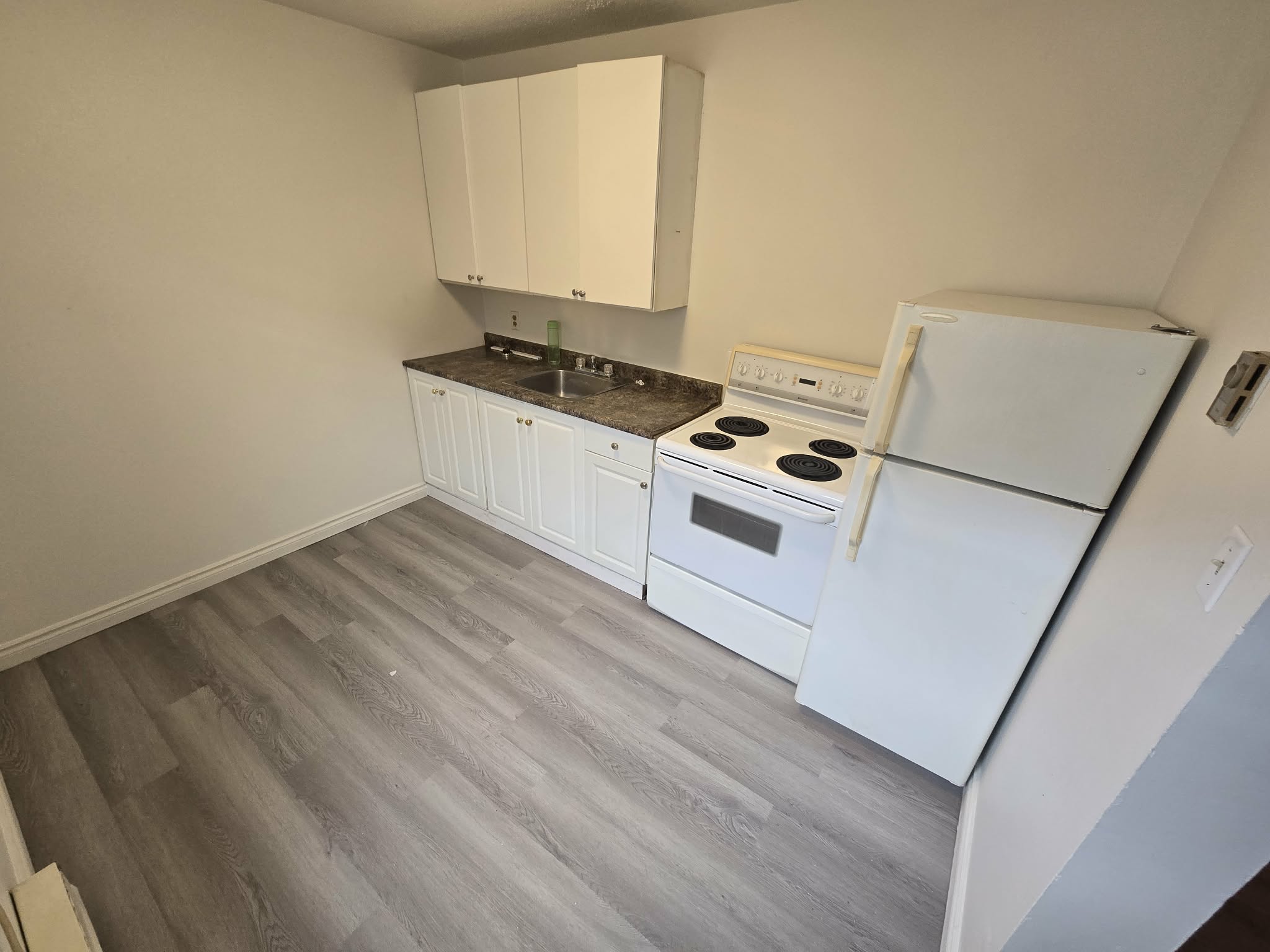 1456 Logan Avenue - 6