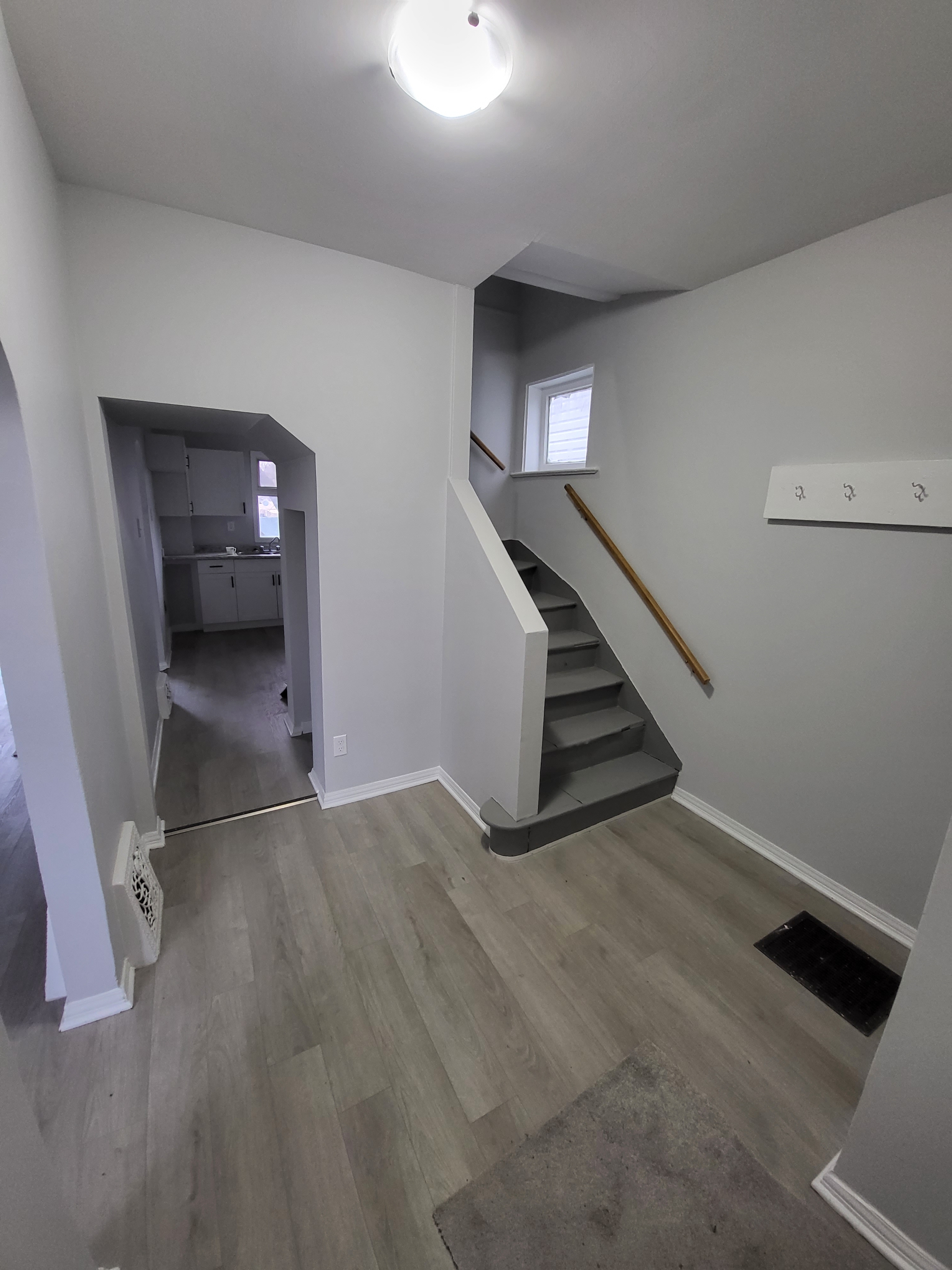 265 Lansdowne Avenue